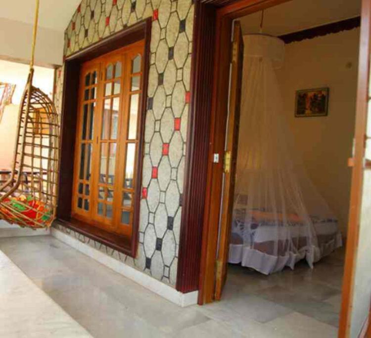 Kuppath Inn Kochi 外观 照片